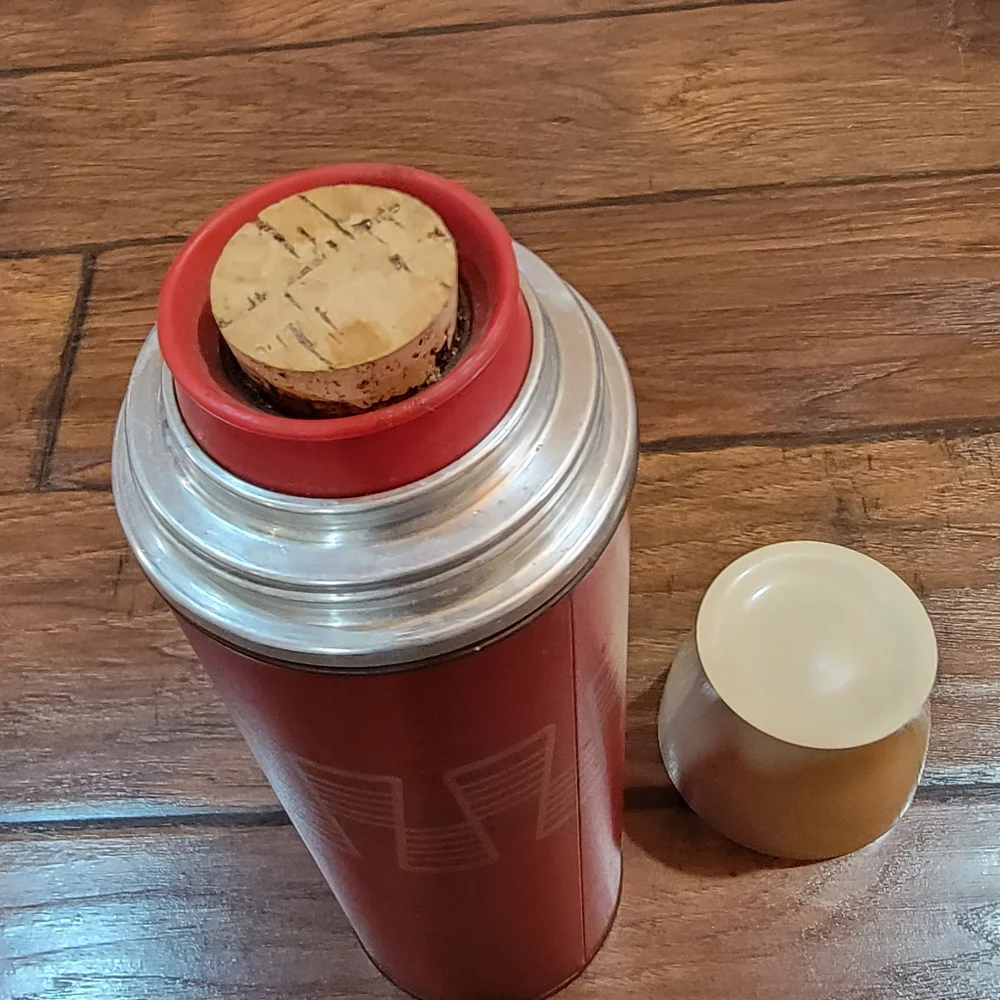Vintage American Thermos Company bottle - Picture 6 of 8